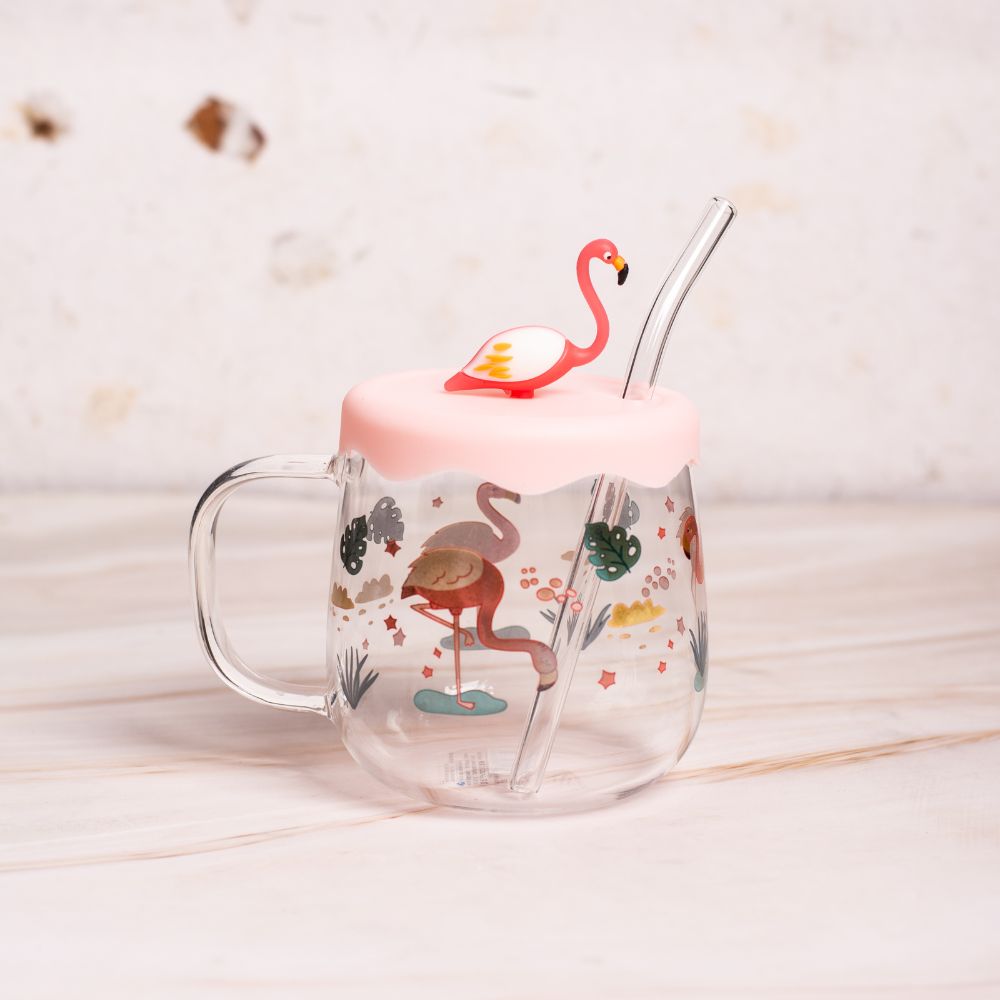 Flamingo Clear glass cup with straw