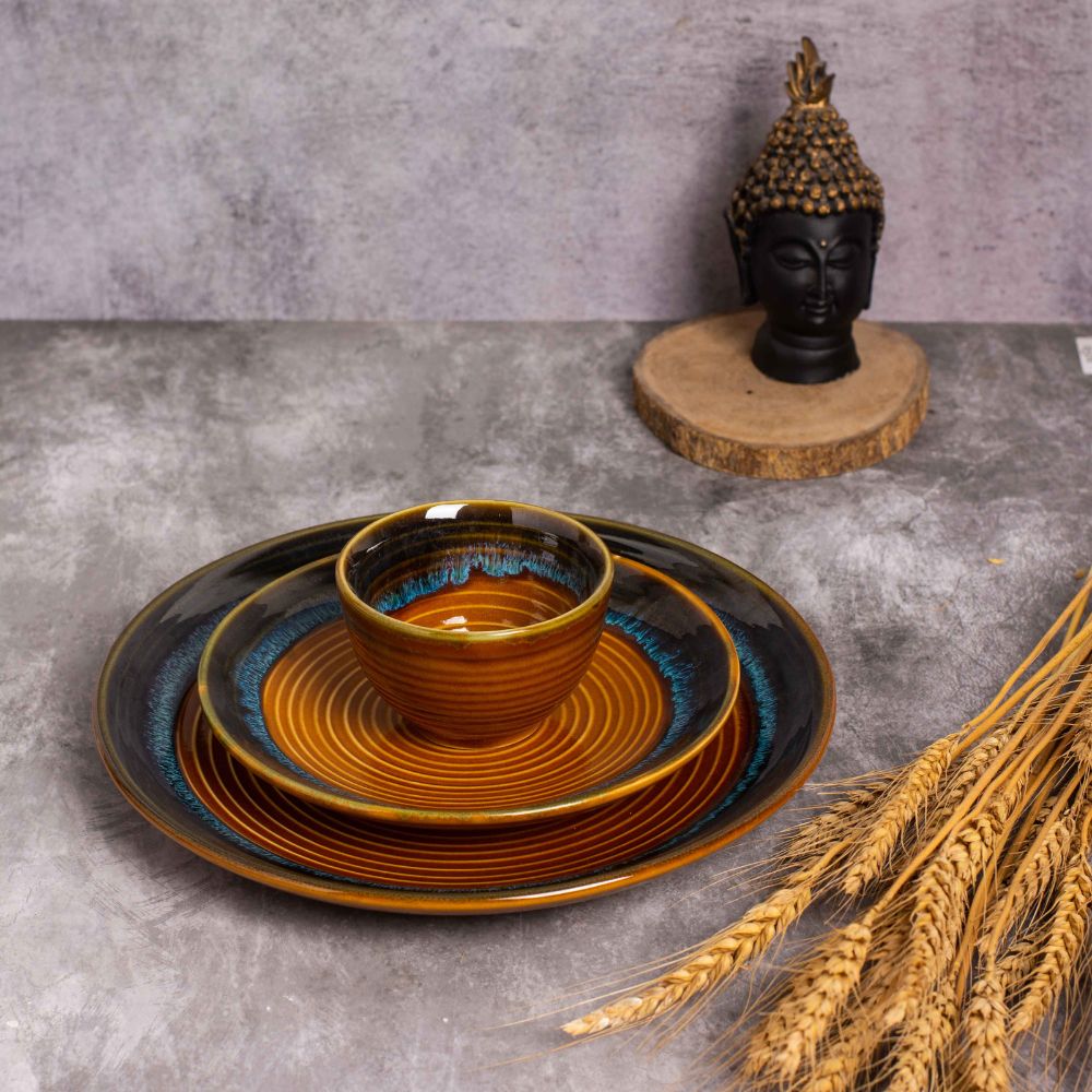 Honey Dinner Set | Set of 18