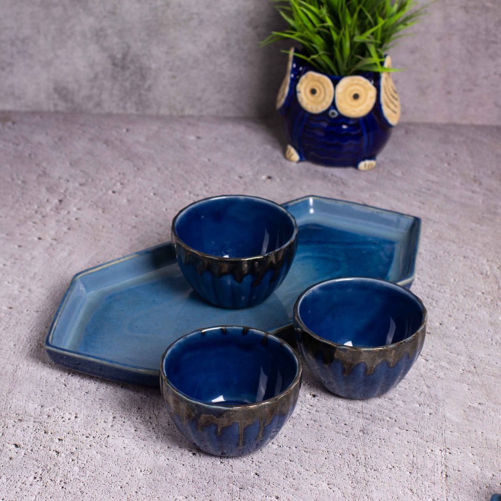 Sapphire Bowls & Tray Set