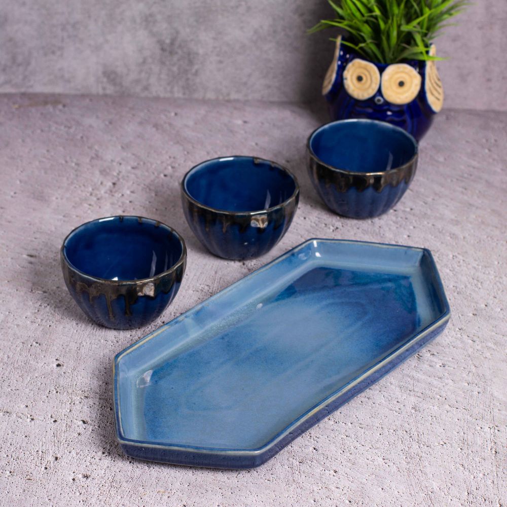 Sapphire Bowls & Tray Set