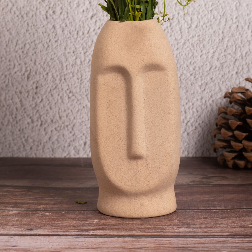 Abstract Face Vase Cream