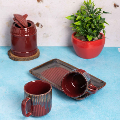 Ribbed Scarlet Mug Set With Tray