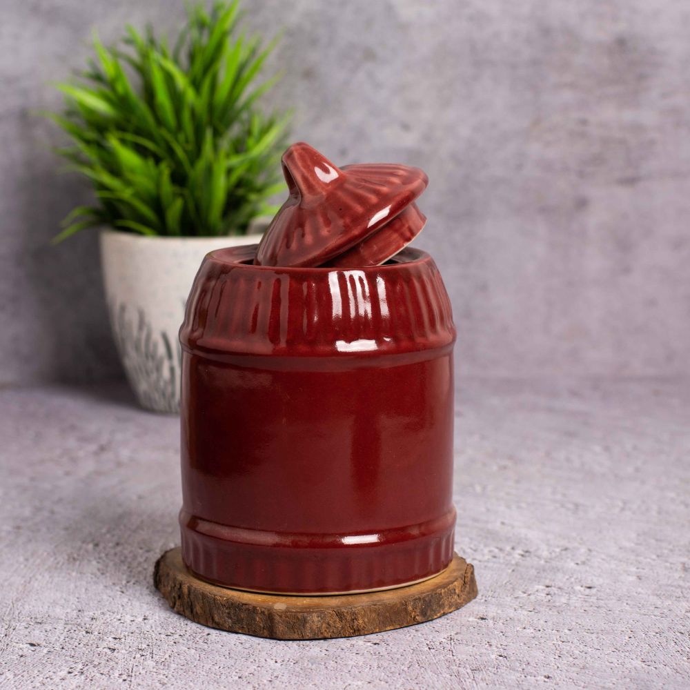 Kazanjian Red jar set of 2